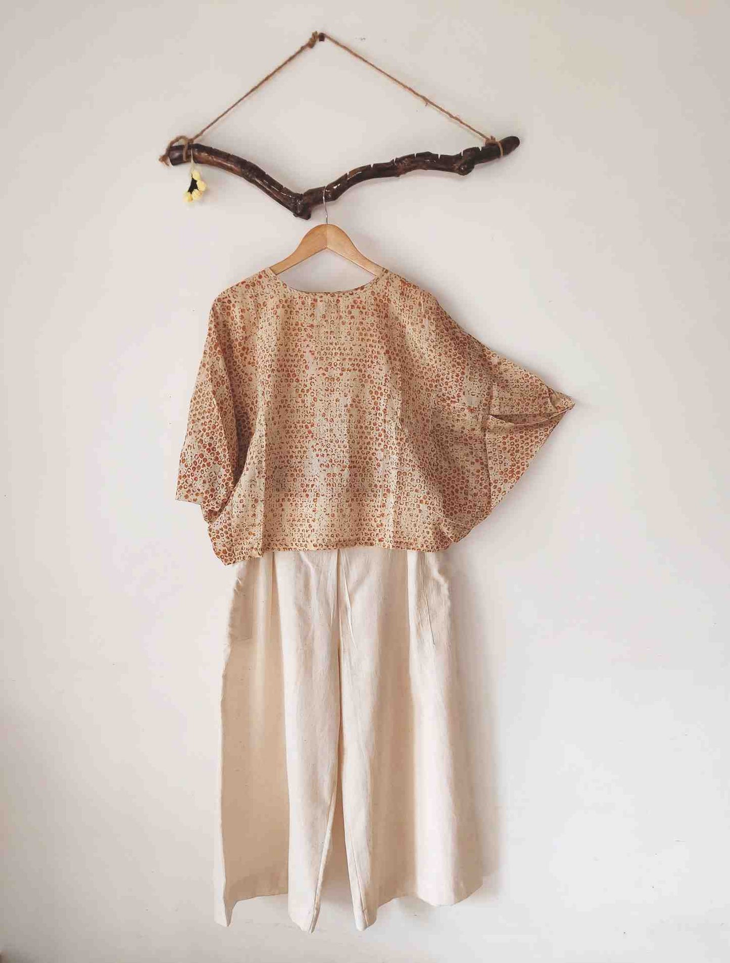 wide legged pants off-white solid