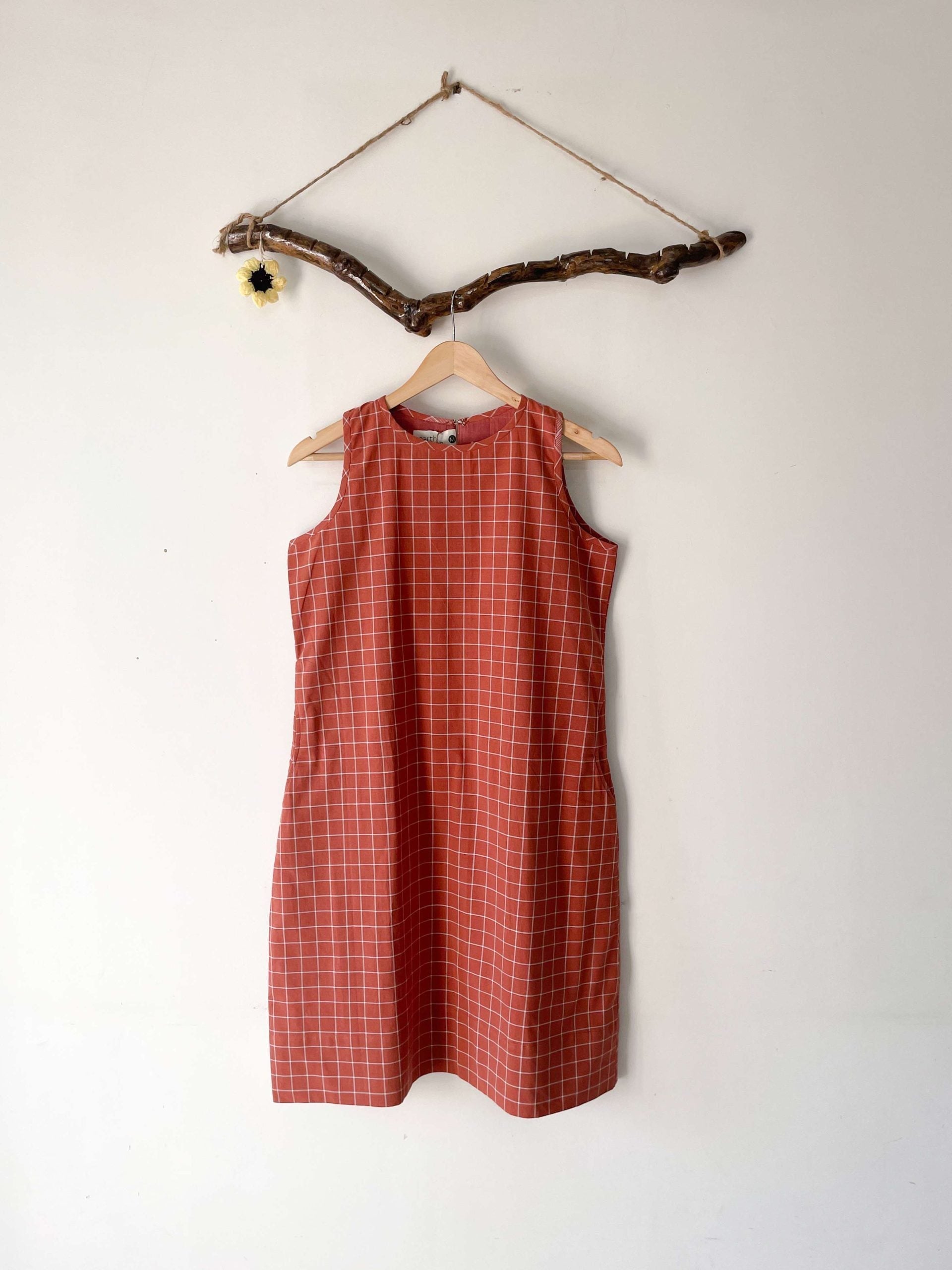 halter sleeveless shift dress