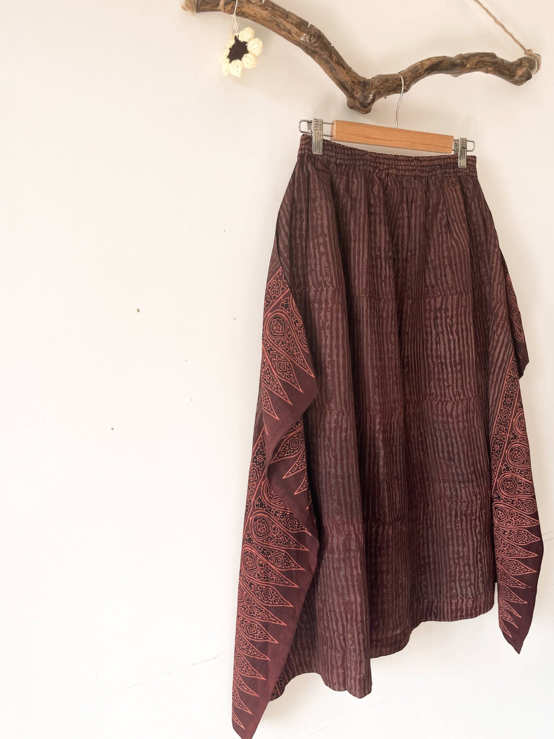 handkerchief fall skirt - plum