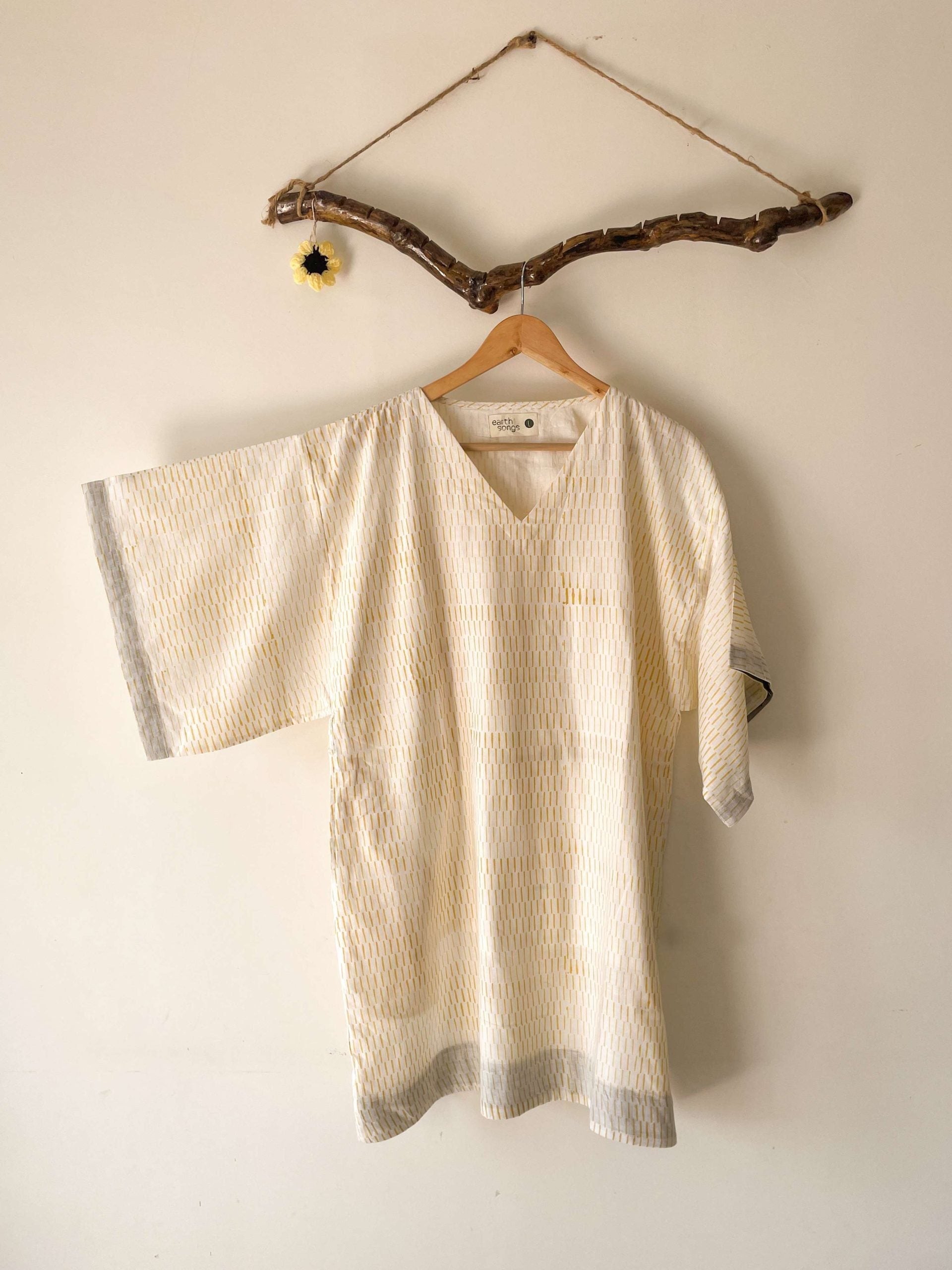 square sleeves dress off-white