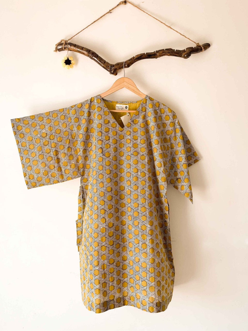 square sleeves dress yellow