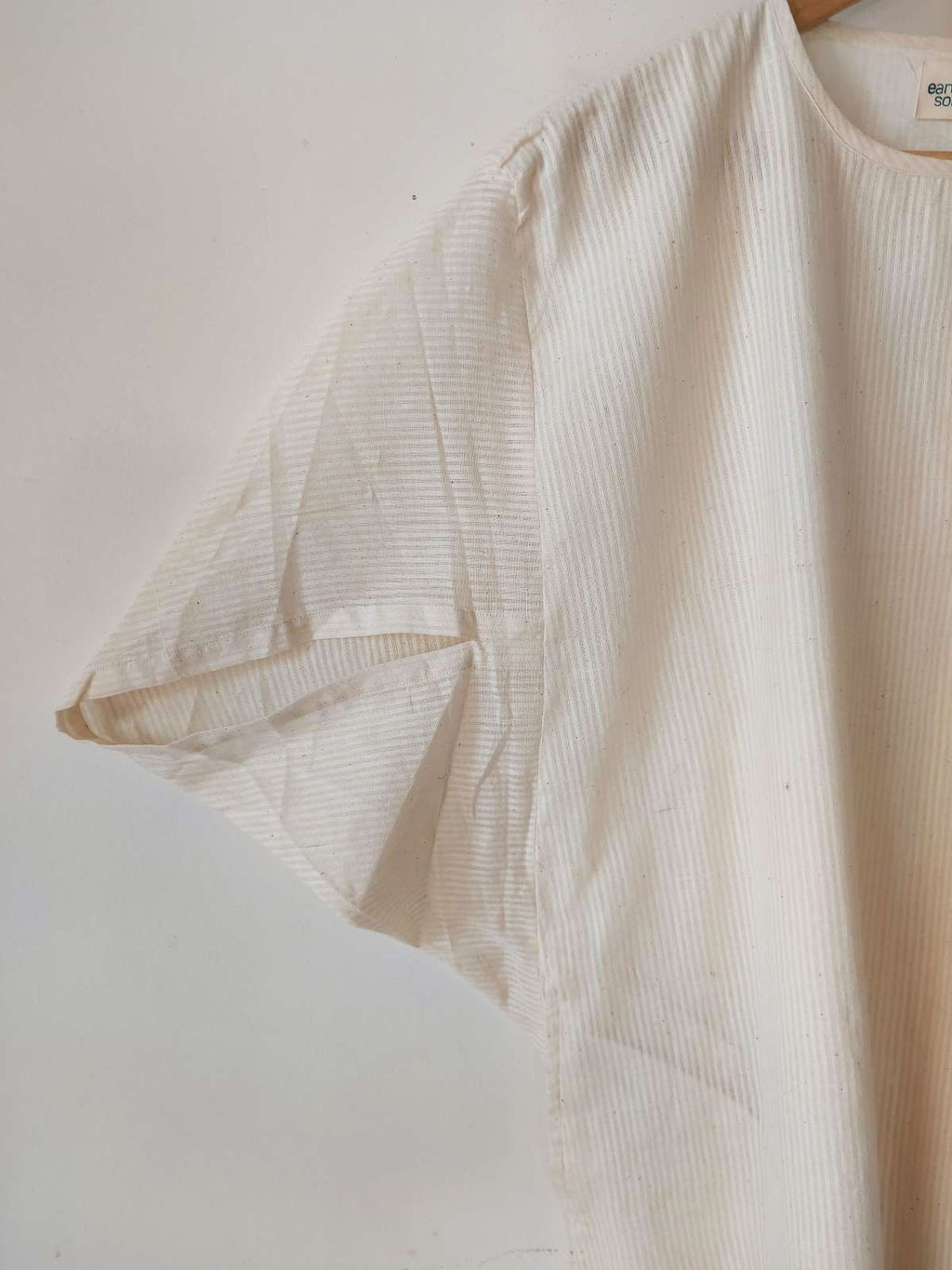 triangle sleeves dress style-1