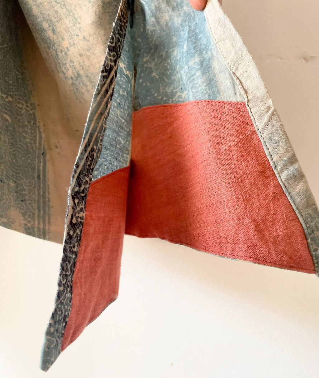 asymmetric long shirt grey/red block print - grey, red