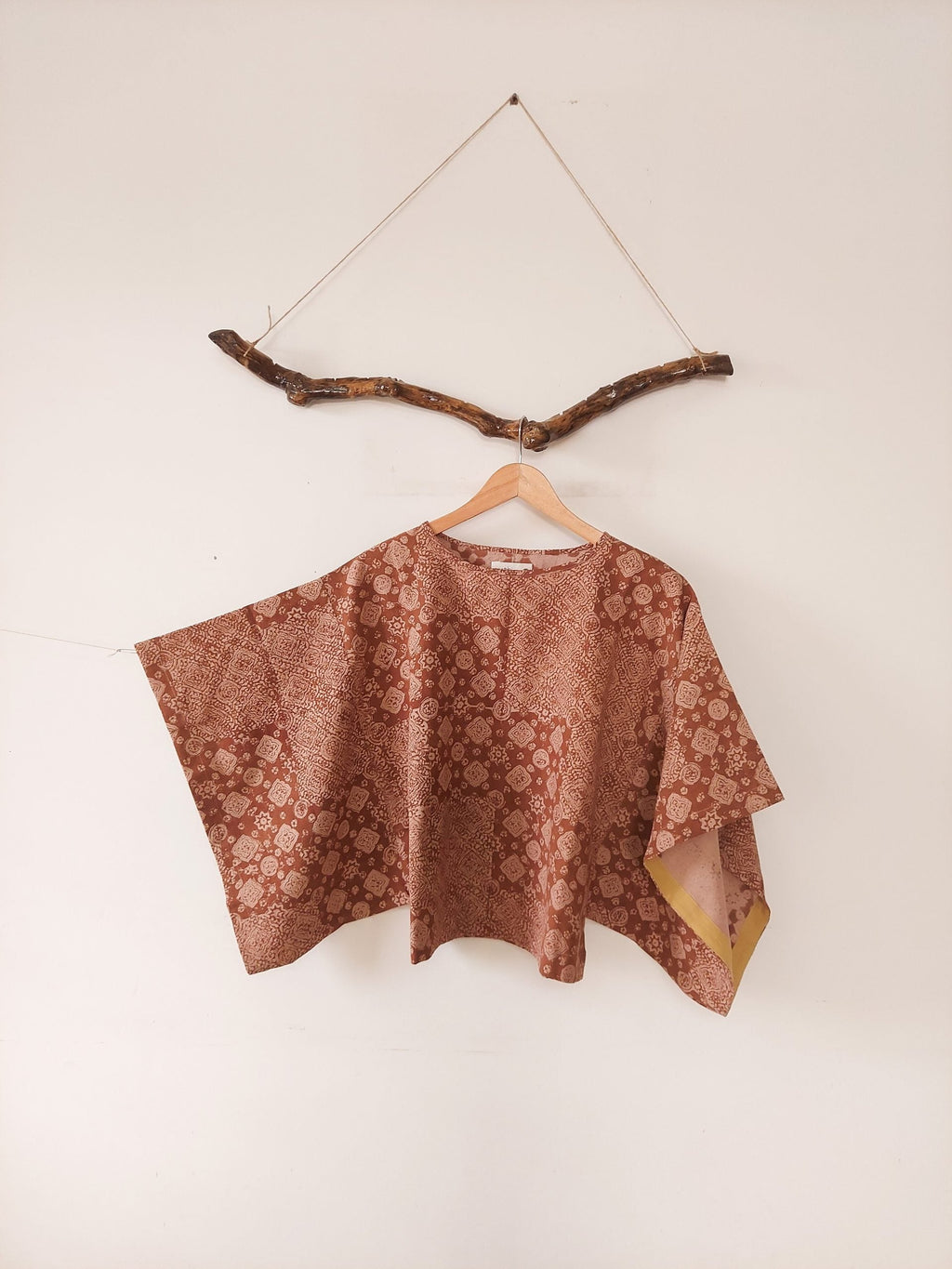 square sleeves rust block print - rust