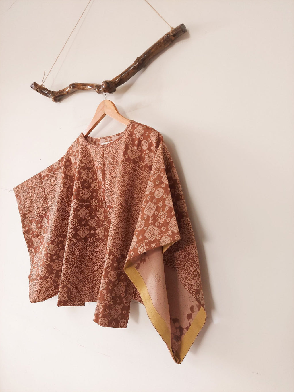 square sleeves rust block print - rust